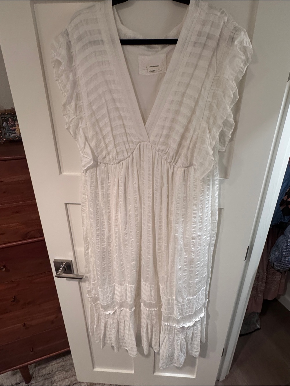 By Anthropologie textured White V-Neck Midi Dress - Picture 3 of 8